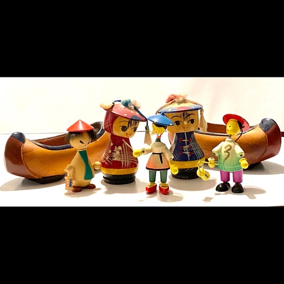 7 wooden Asian decorative vi rage kit. - Picture 1 of 16